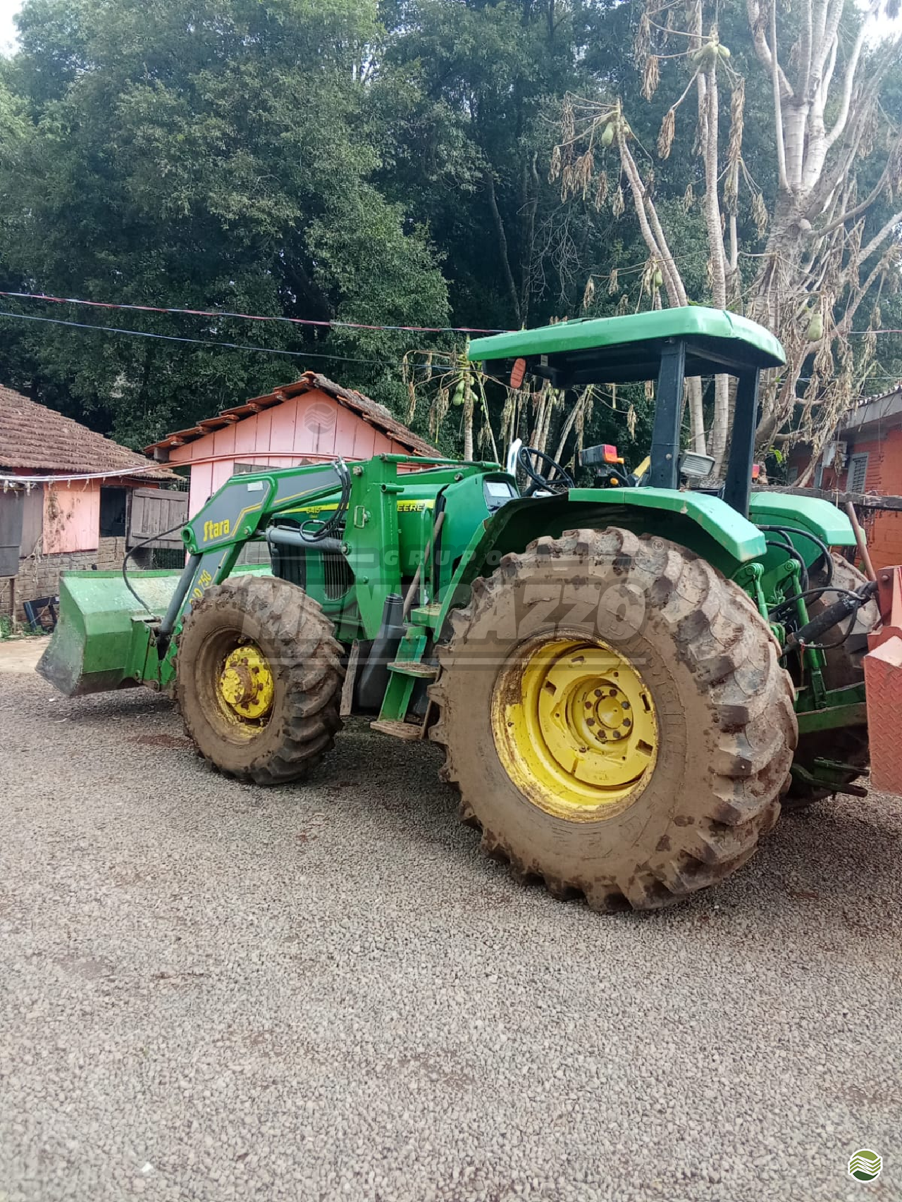 TRATOR JOHN DEERE JOHN DEERE 6415 Tração 4x4 Grupo Menegazzo CONSTANTINA RIO GRANDE DO SUL RS